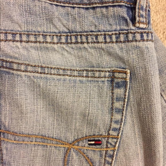 Tommy Hilfiger Jeans - Picture 3 of 3